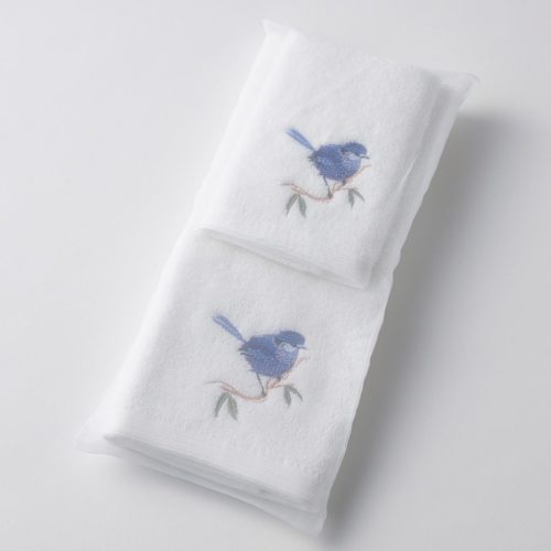 Blue Wren hand towel & face washer in organza bag – Early Feb