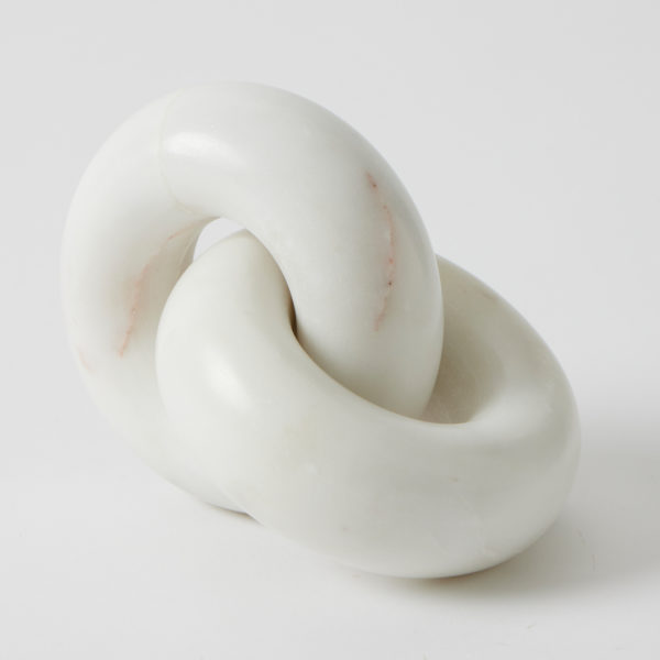 Linxs Sculpture – White