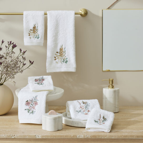 Lilium Hand Towel