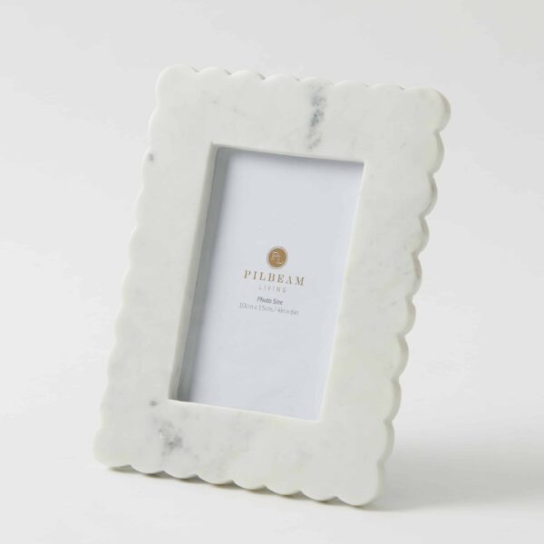 Oberon 4 x 6" Photo Frame