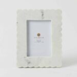 Oberon 4 x 6" Photo Frame