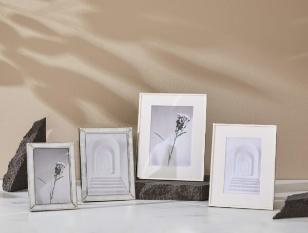 Perla 5 x 7" Photo Frame