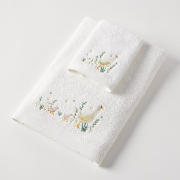 Jiggle & Giggle Paddling Ducks Bath Towel & Face Washer in Organza Bag