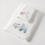Jiggle & Giggle Farm Fun Bath Towel & Face Washer in Organza Bag