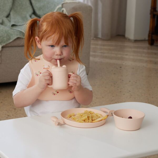 Riley Silicone Sippy Cup with Straw - Peach