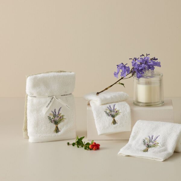 Floral Garden Hand Towel Set of 2 (1 Plain)