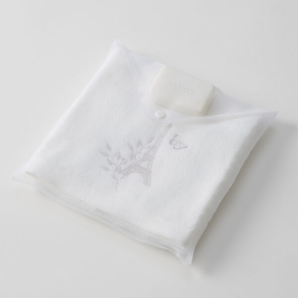 Amour Hand Towel & Soap in Organza Bag