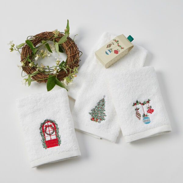 Seasons Greetings Hand Towel 3 Asst Designs
