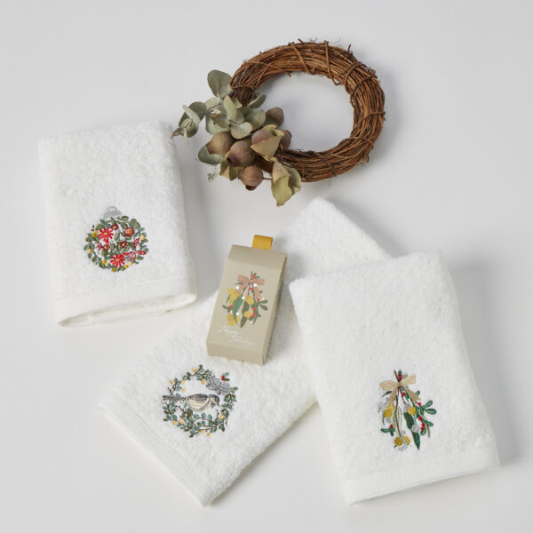 Holiday Season Hand Towel 3 Asst Designs