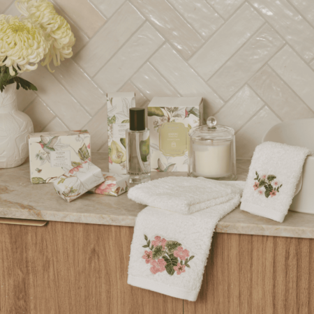 bathroom-scented-gifts-french-pear-anjou