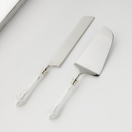 Heirloom Cake Servers Set of 2