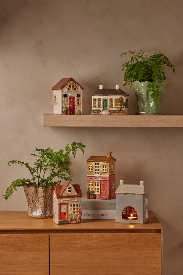 The Manor Tealight Holder