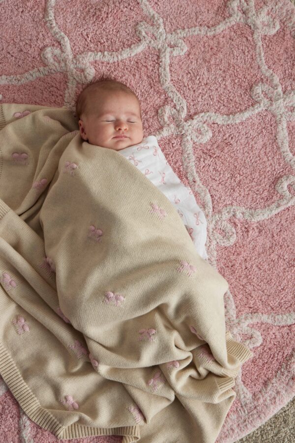 Jiggle & Giggle Pink Bow Muslin Wrap