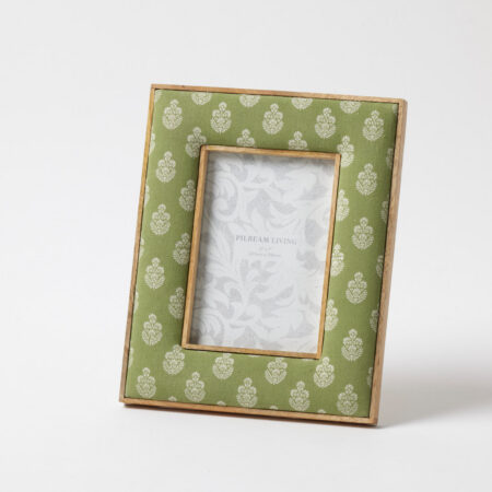 Devi 5 x 7" Photo Frame