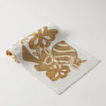 Goldie Table Runner